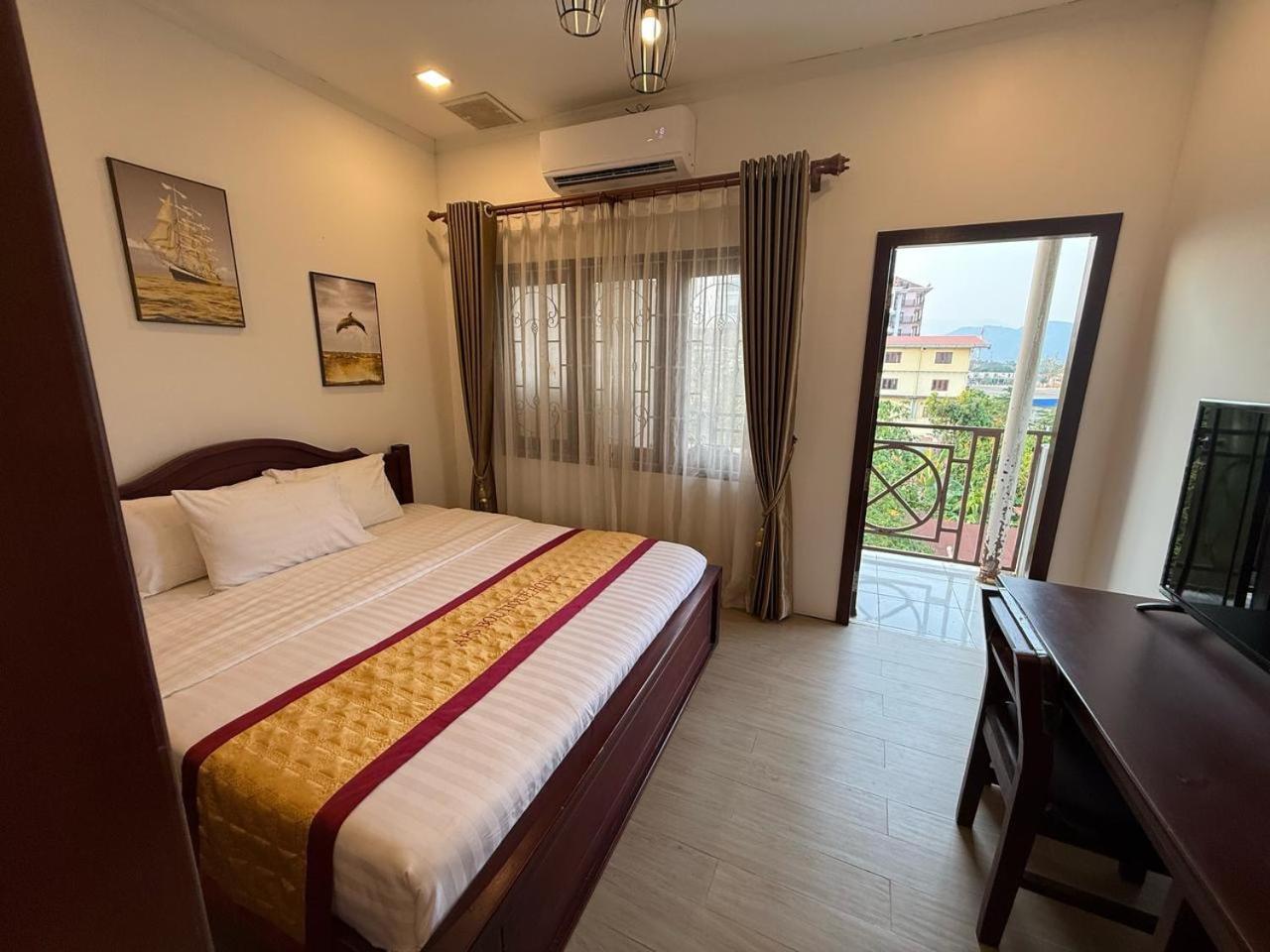 A P S Moutain View Hotel Vang Vieng Buitenkant foto