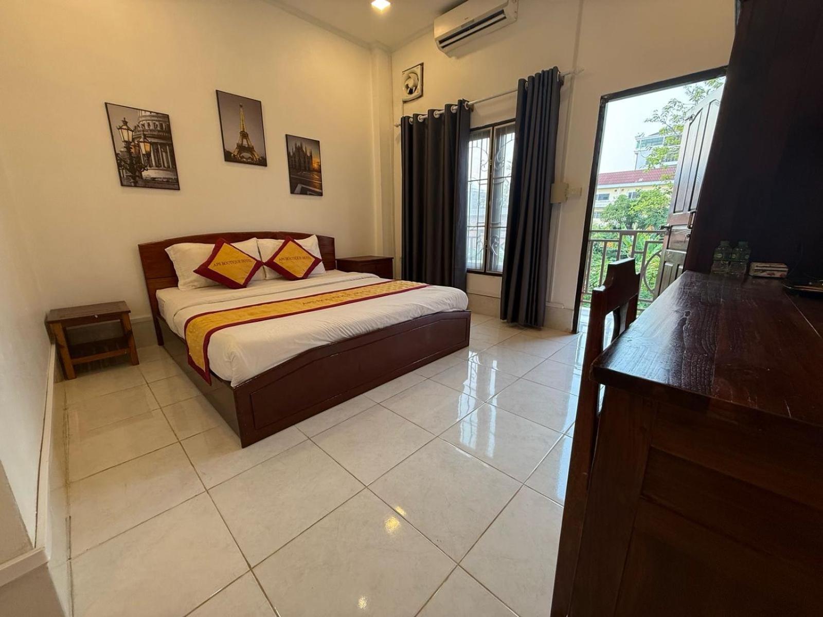 A P S Moutain View Hotel Vang Vieng Buitenkant foto
