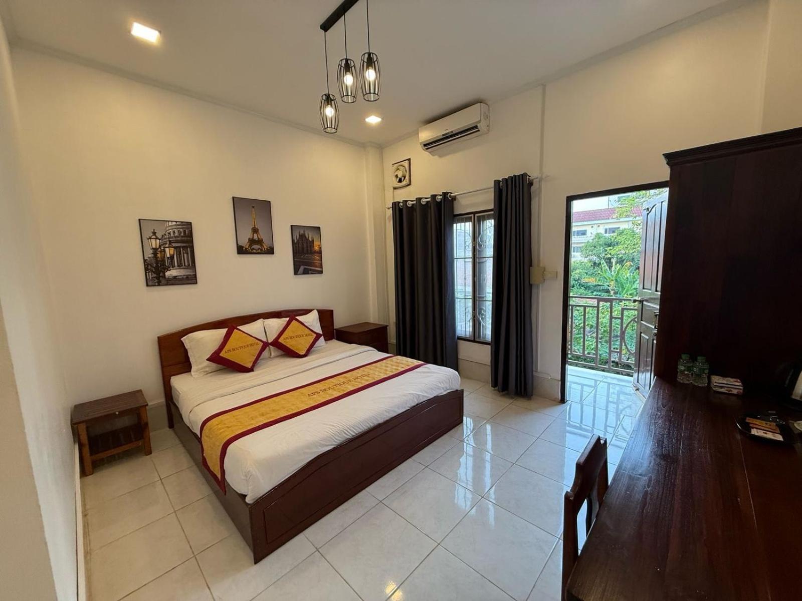 A P S Moutain View Hotel Vang Vieng Buitenkant foto