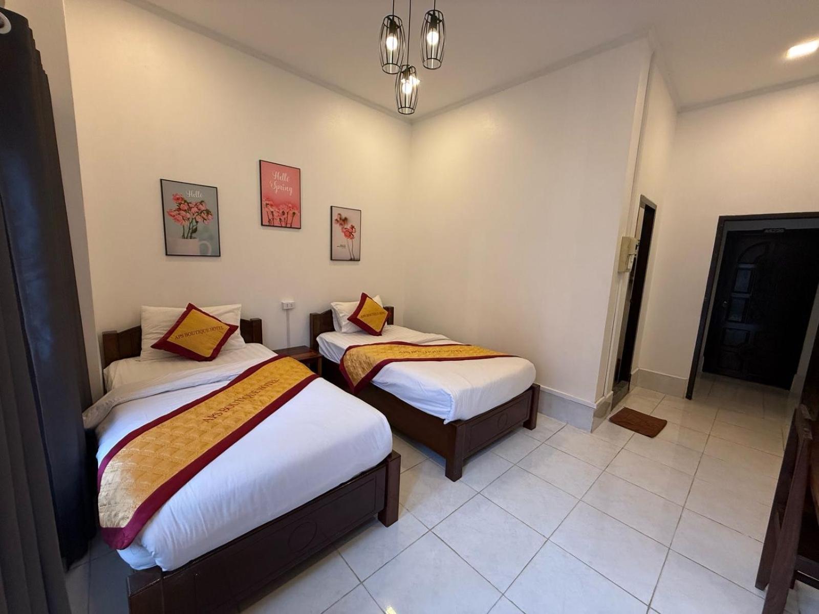 A P S Moutain View Hotel Vang Vieng Buitenkant foto
